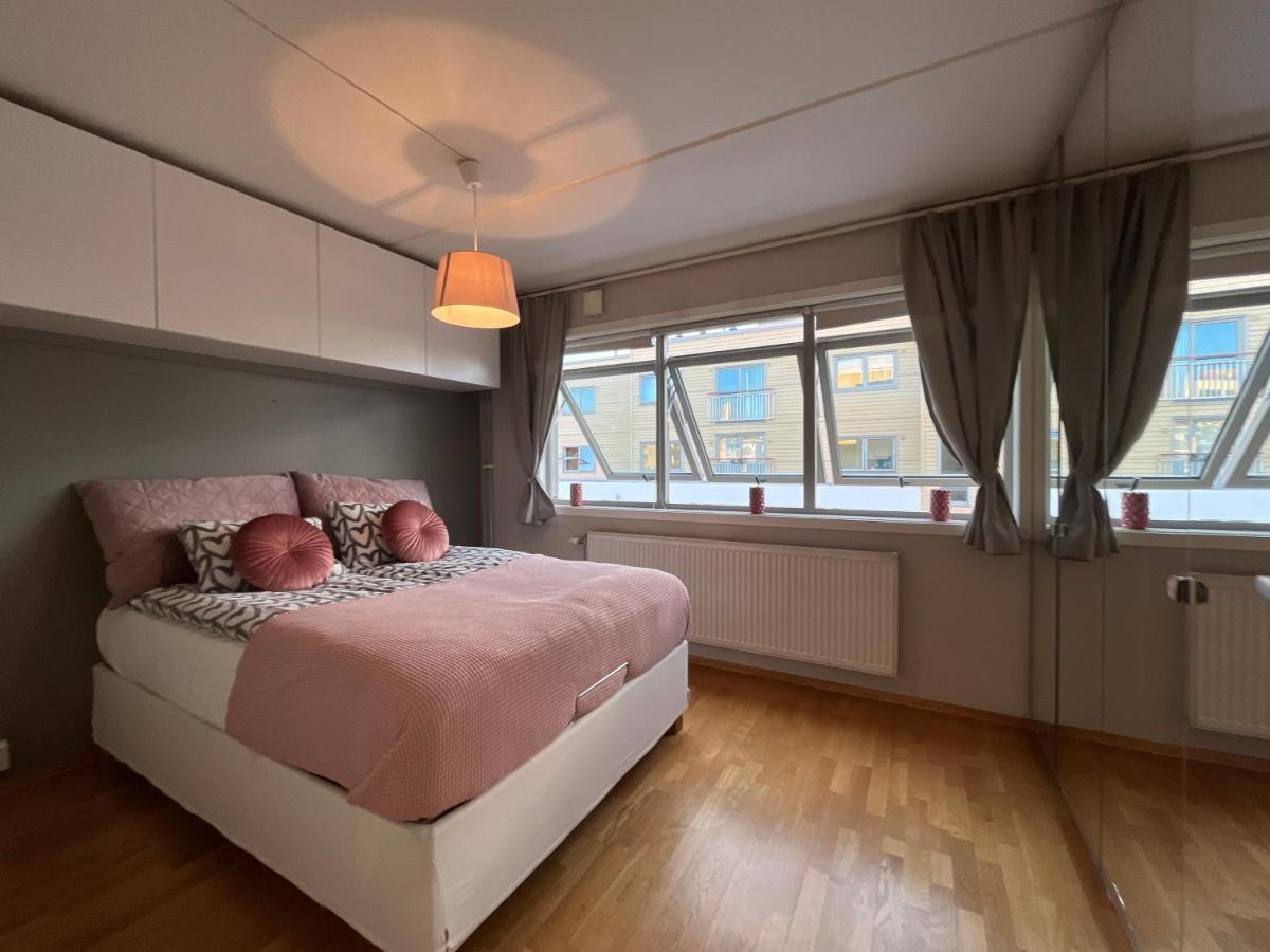 City Center Flat W Roof Top Terrace & Free Parking Oslo Exterior foto